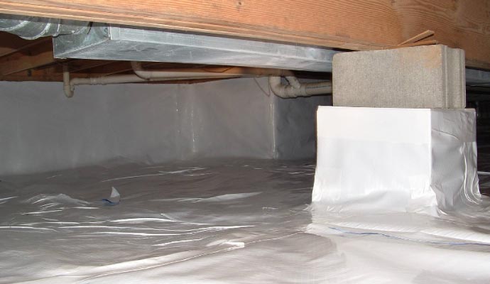 Clean and encapsulated crawl space