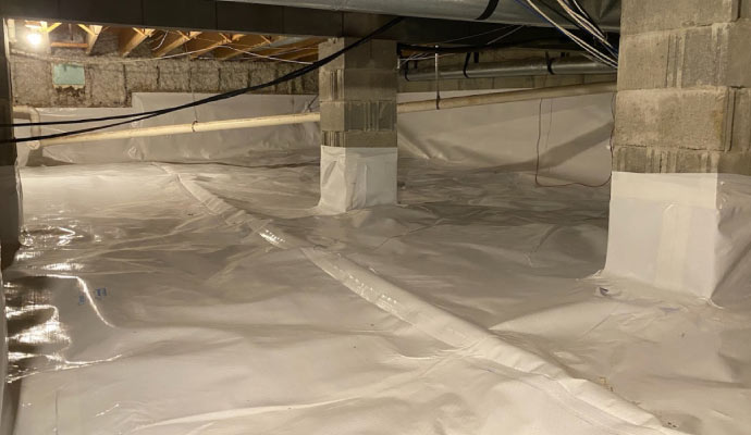 Encapsulated crawl space