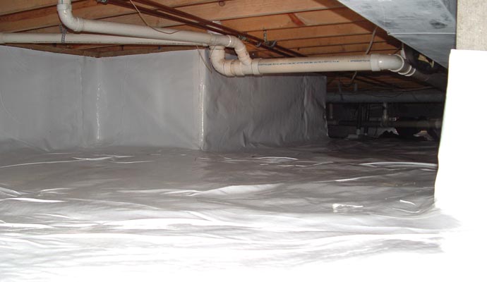 Encapsulation for waterproofing in crawl space